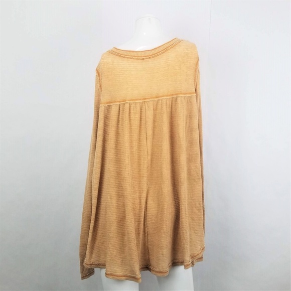 We The Free People Khaki Kai Henley Thermal Top - Picture 4 of 6